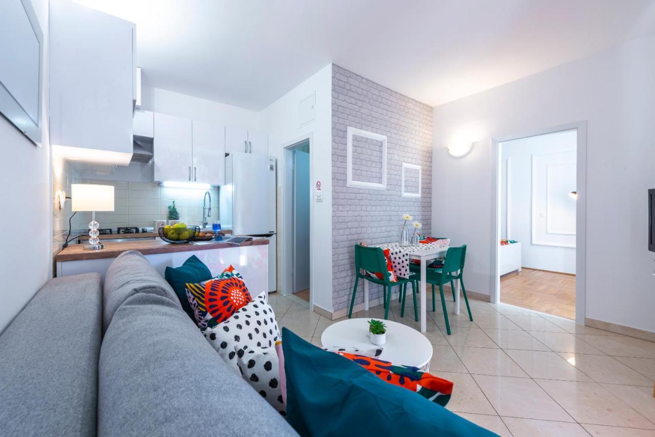 Niko'S Charming Apartment With Free Parking Дубровник Екстериор снимка